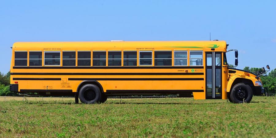  Blue Bird Vision Propane School Bus 2011 года  (фото 3 из 5)